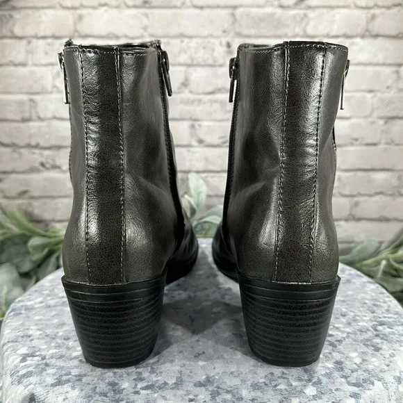 Life Stride Watchful Grey Faux Leather Round Toe Ankle Zip Boots WMS 8.5/9M✨EUC✨ - Picture 6 of 13